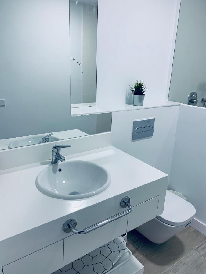 Pisos Con Piscina Barrio Exclusivo-Wizinkcenter Alquiler Temporada Apartment Madrid Bagian luar foto